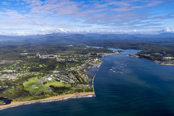 aerial photo of Batemans bay australia